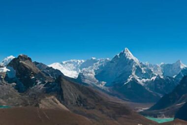 lobuche-east-peak